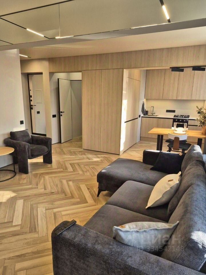 m. Smolenskaya: Apartment, 2-rooms