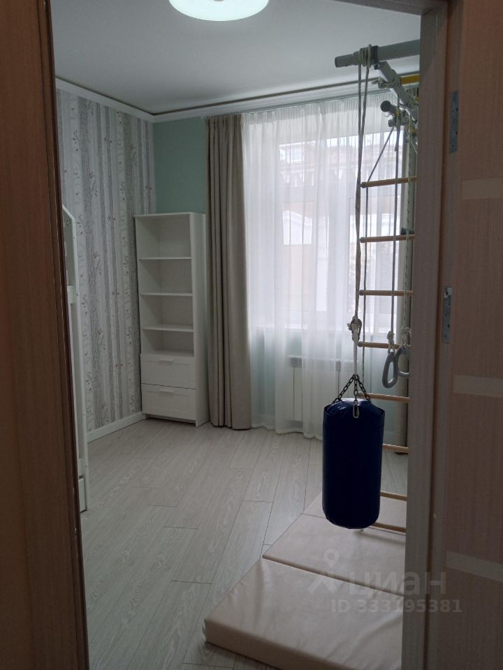 m. Saltykovskaya: Apartment, 3-rooms