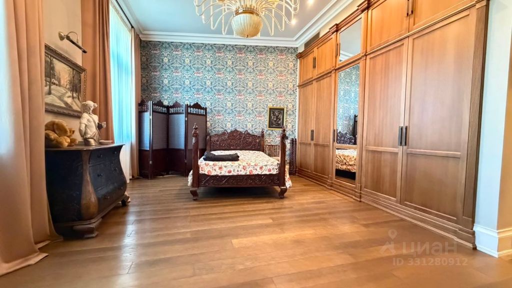 m. Chistye prudy: Apartment, 3-rooms