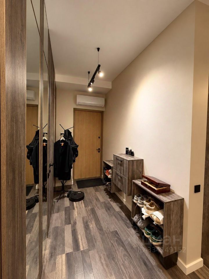 m. Narodnoe Opolchenie: Apartment, studio