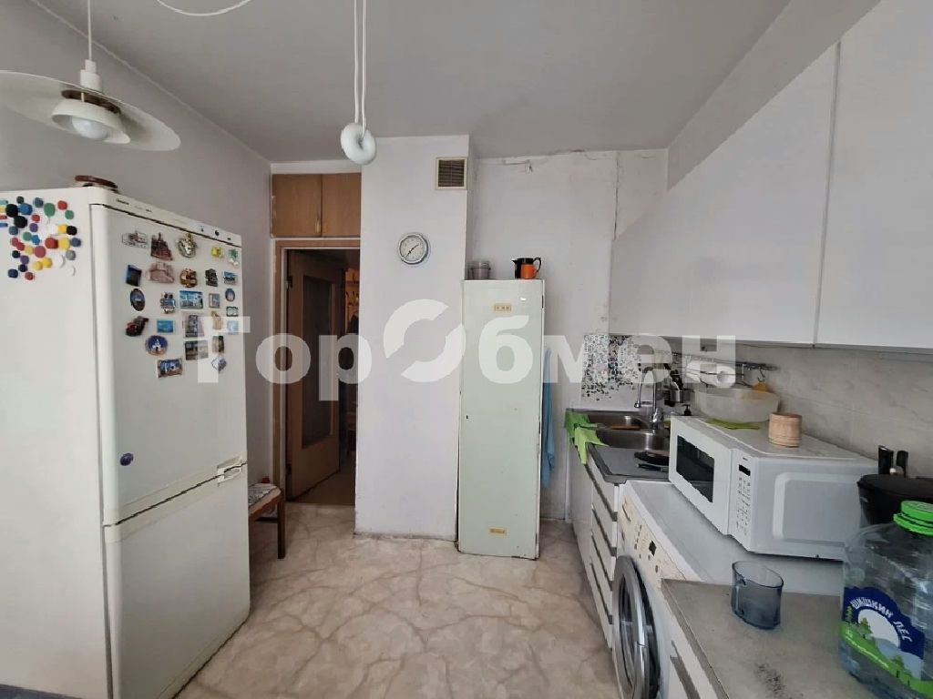 m. Klenovy bulvar: Apartment, 2-rooms