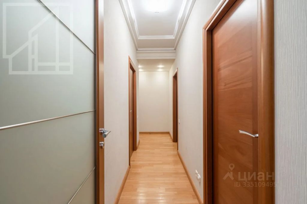 m. Pushkinskaya: Apartment, 3-rooms