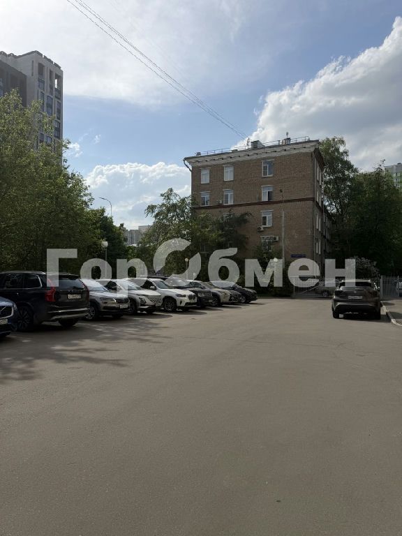 m. Akademicheskaya: Apartment, 3-rooms