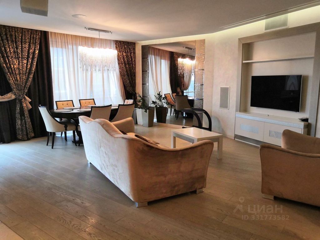 m. Slavyansky bulvar: Apartment, 3-rooms
