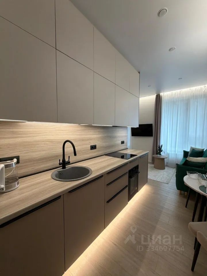 m. Serp i Molot: Apartment, studio