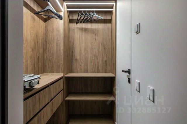 m. Aminyevskaya: Apartment, 3-rooms