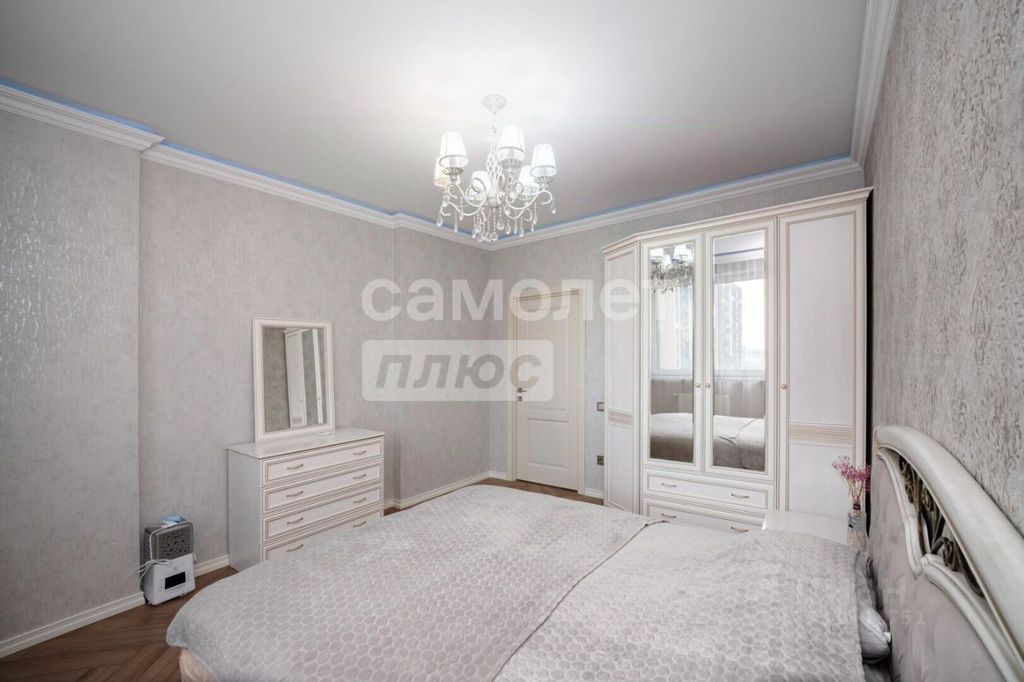 m. Novoperedelkino: Apartment, 2-rooms