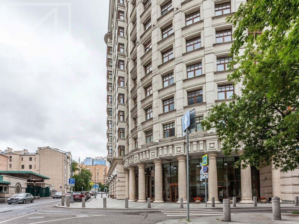 m. Smolenskaya: Apartment, 4-rooms