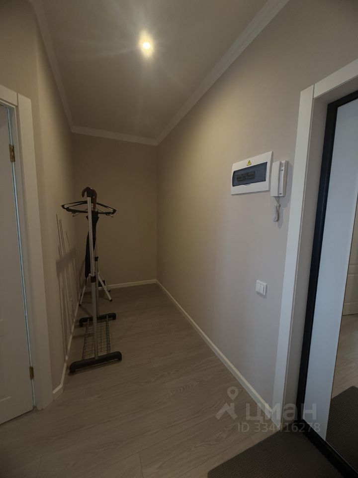 m. Krasnogorskaya: Apartment, 1-rooms