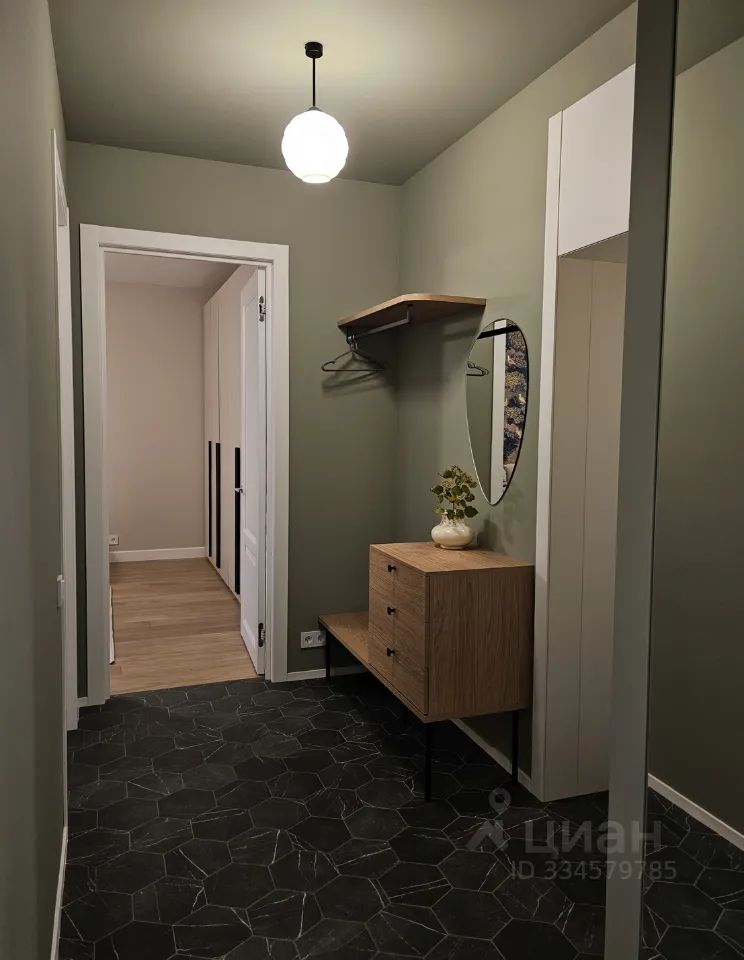 m. Barrikadnaya: Apartment, 2-rooms