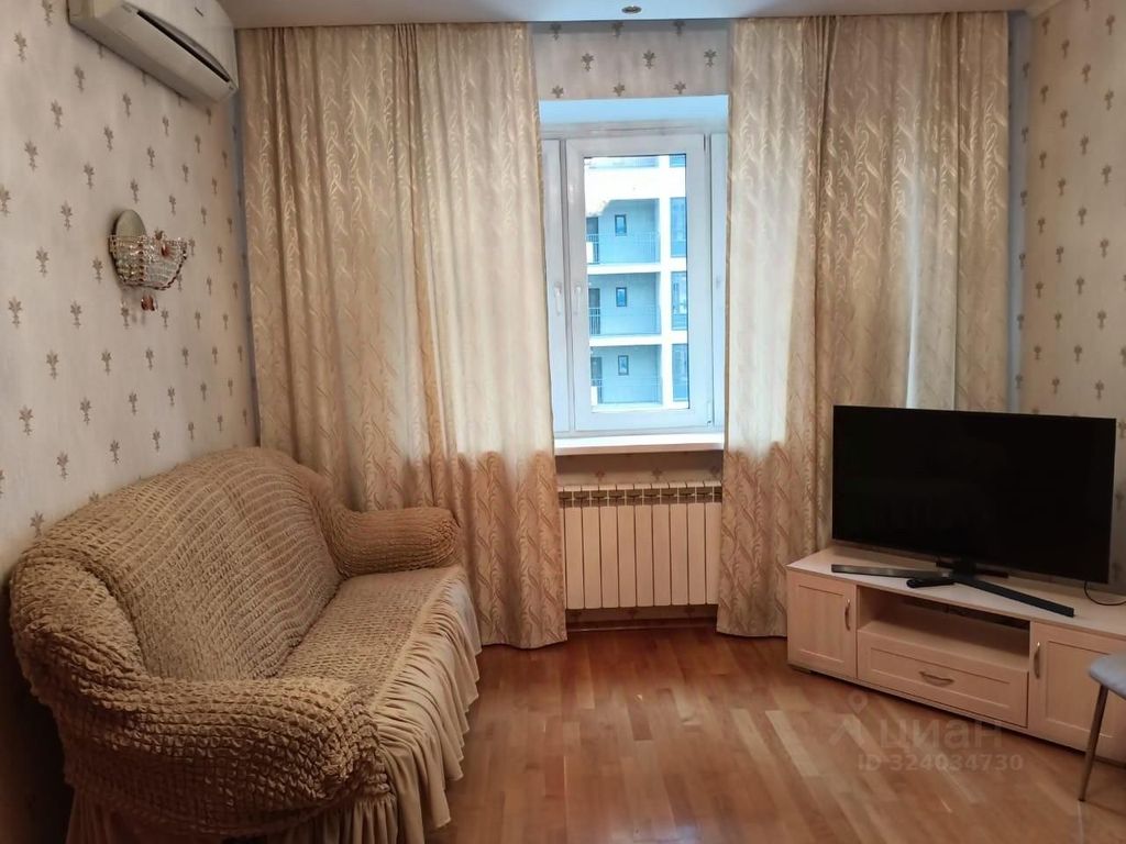 m. Krasnogorskaya: Apartment, 1-rooms