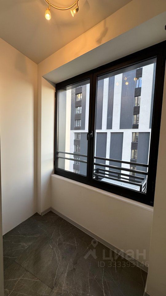 m. Oktyabrskoe pole: Apartment, studio