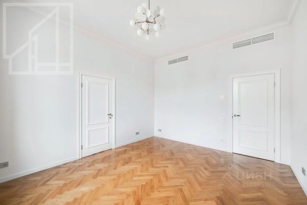 m. Novoslobodskaya: Apartment, 5-rooms