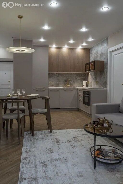 m. Kievskaya: Apartment, 2-rooms