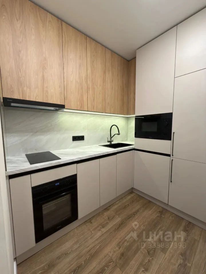 m. Trikotazhnaya: Apartment, 2-rooms