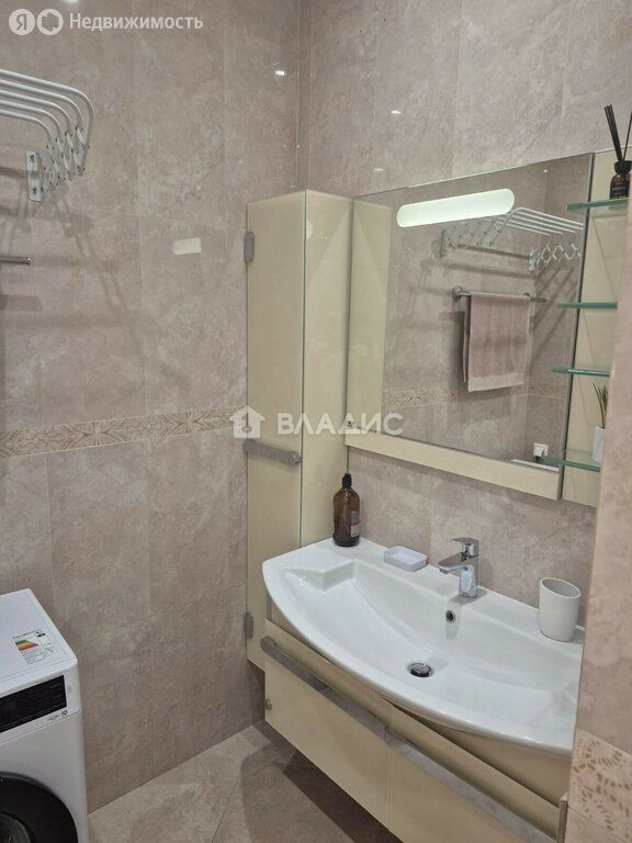 m. Studencheskaya: Apartment, 2-rooms