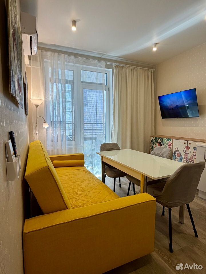 m. Pyatnitskoe shosse: Apartment, 2-rooms
