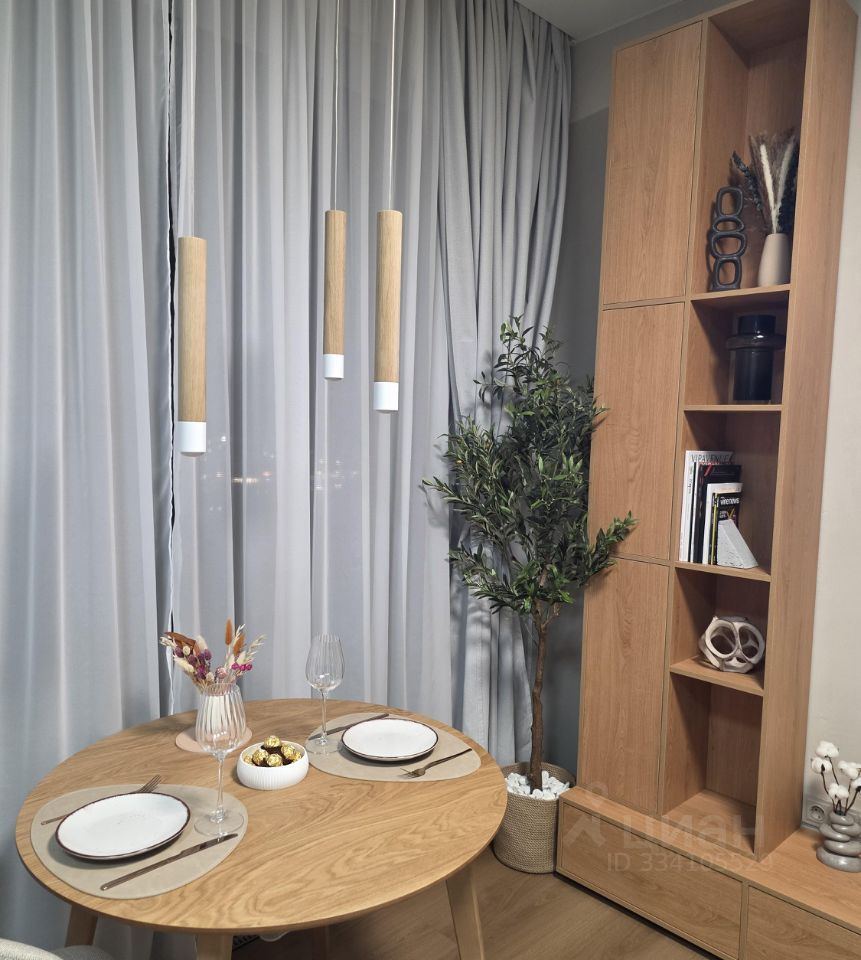 m. Maryina Roscha: Apartment, studio