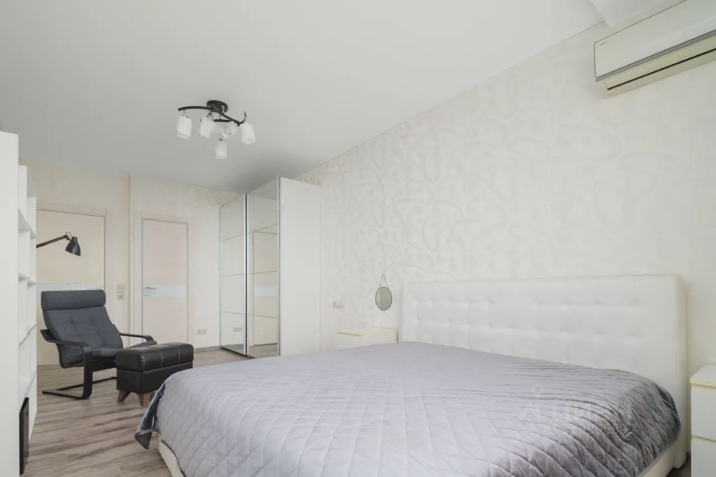 m. Нагатинская: Apartment, 2-rooms