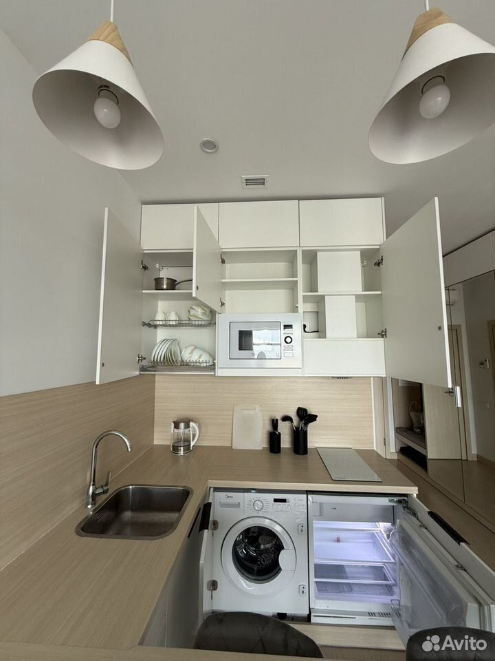 m. Botanichesky sad: Apartment, studio