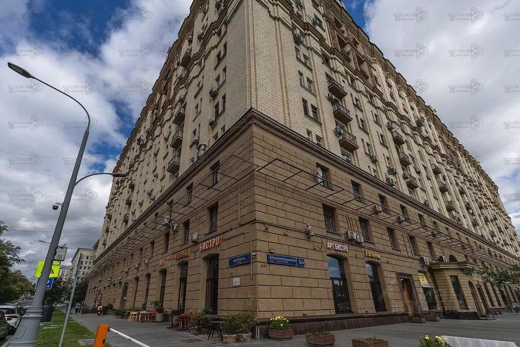 m. Krasnopresnenskaya: Apartment, 3-rooms