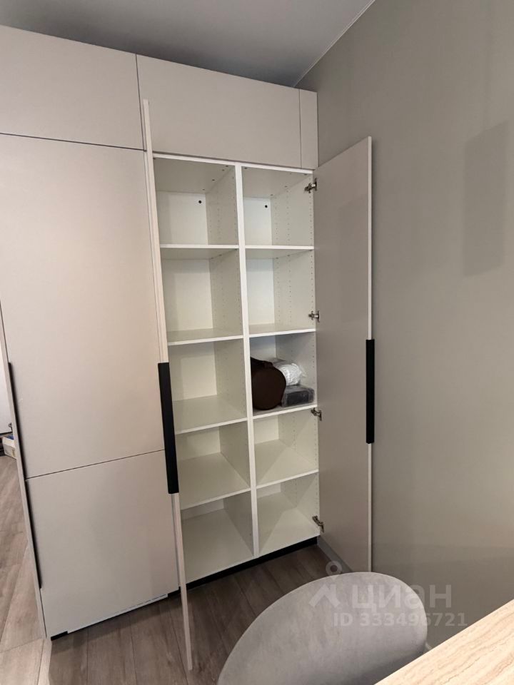 m. Krasny Baltiets: Apartment, studio