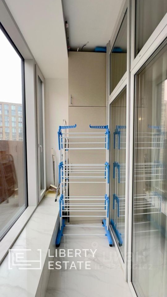 m. ZIL: Apartment, 3-rooms