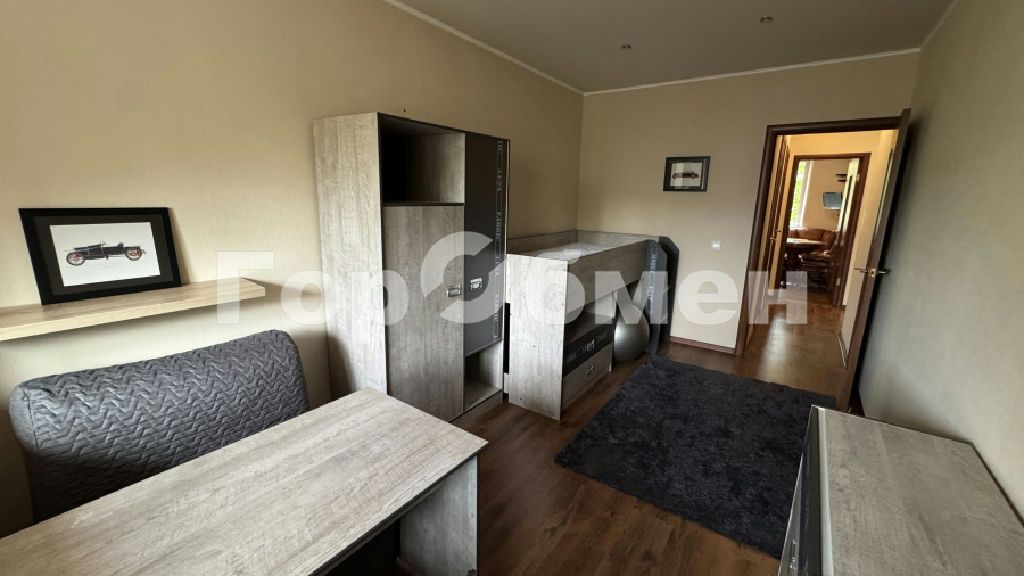 m. Serp i Molot: Apartment, 2-rooms
