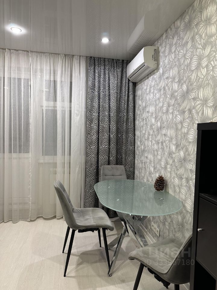 m. Molzhaninovo: Apartment, 2-rooms