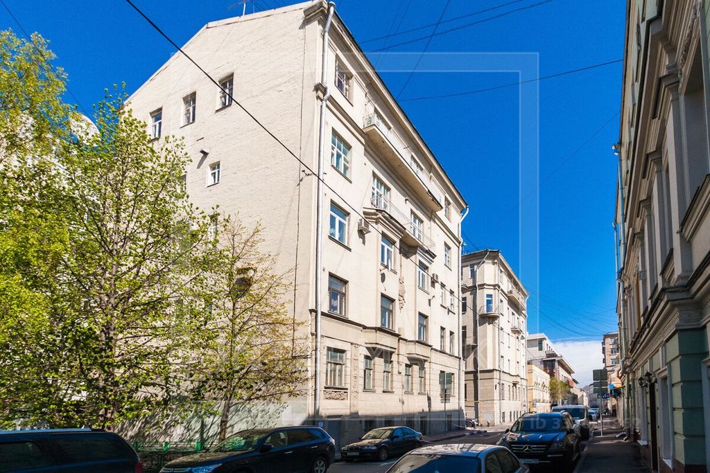 m. Arbatskaya: Apartment, 3-rooms