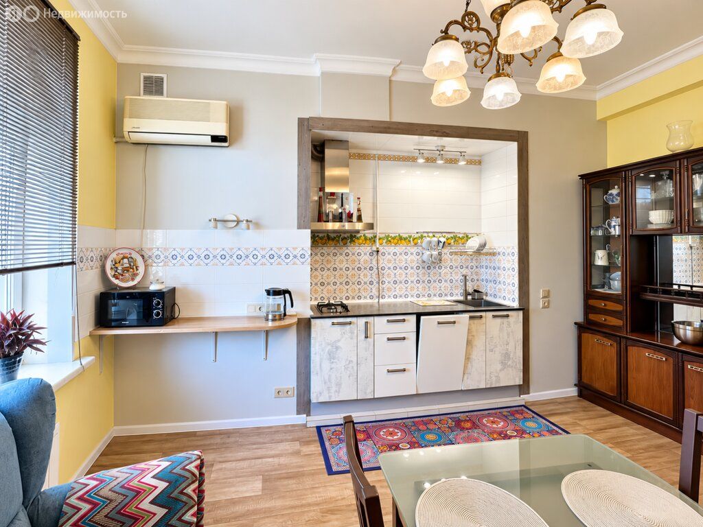 m. Kievskaya: Apartment, 2-rooms