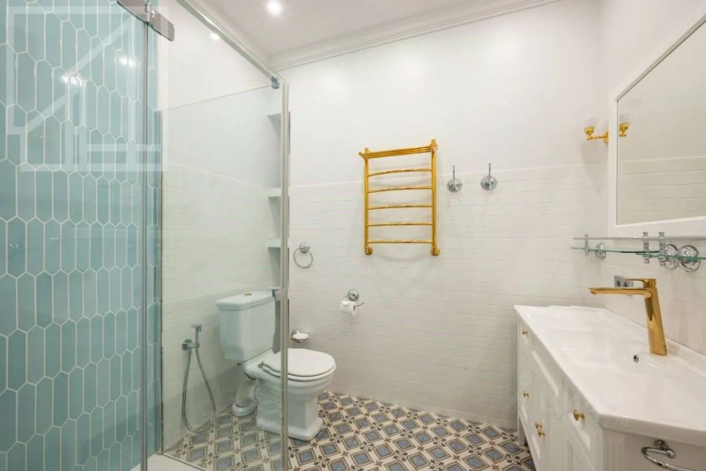 m. Novoslobodskaya: Apartment, 5-rooms