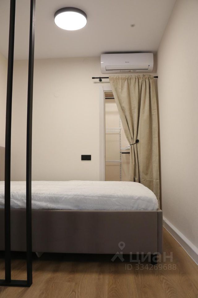 m. Aminyevskaya: Apartment, 1-rooms
