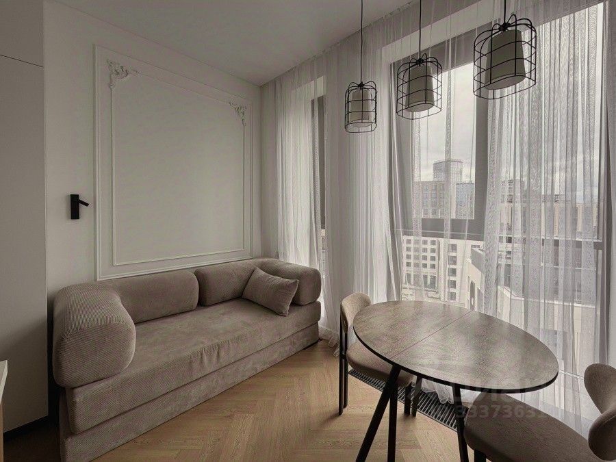 m. ZIL: Apartment, 1-rooms