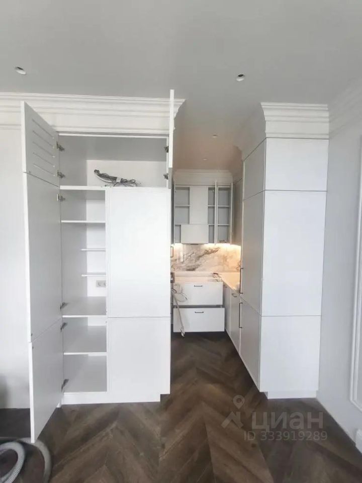 m. Maryina Roscha: Apartment, 2-rooms