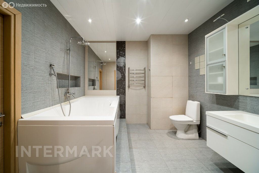 m. Sukharevskaya: Apartment, 3-rooms