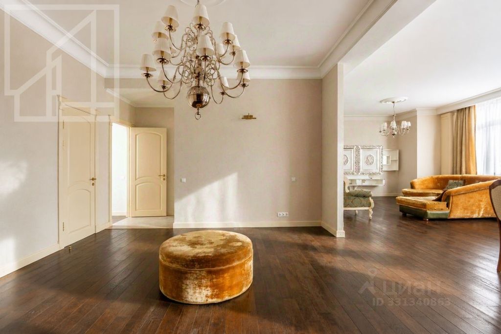 m. Mayakovskaya: Apartment, 3-rooms