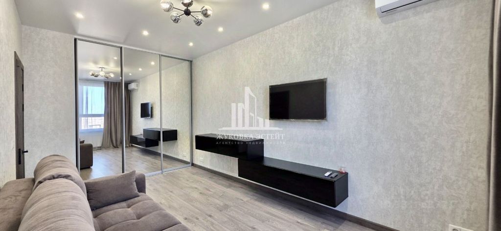 m. Khlebnikovo: Apartment, 1-rooms