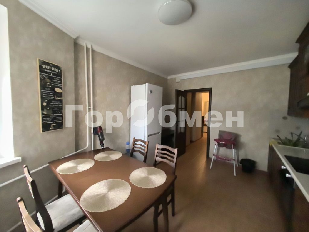 m. Nagornaya: Apartment, 3-rooms