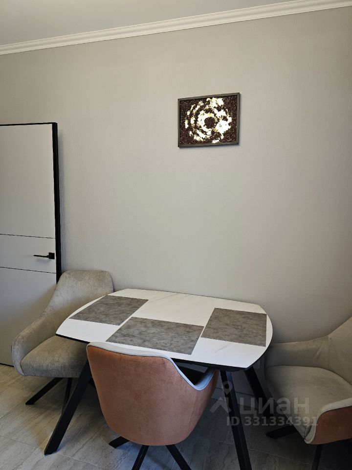 m. Novogireevo: Apartment, 2-rooms