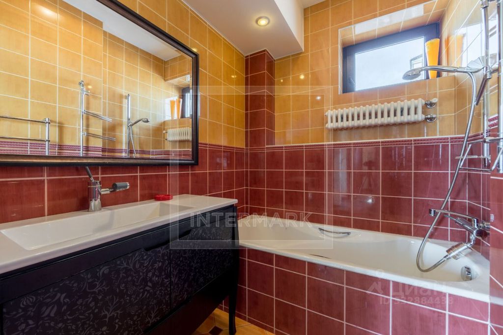m. Kitay-gorod: Apartment, 3-rooms