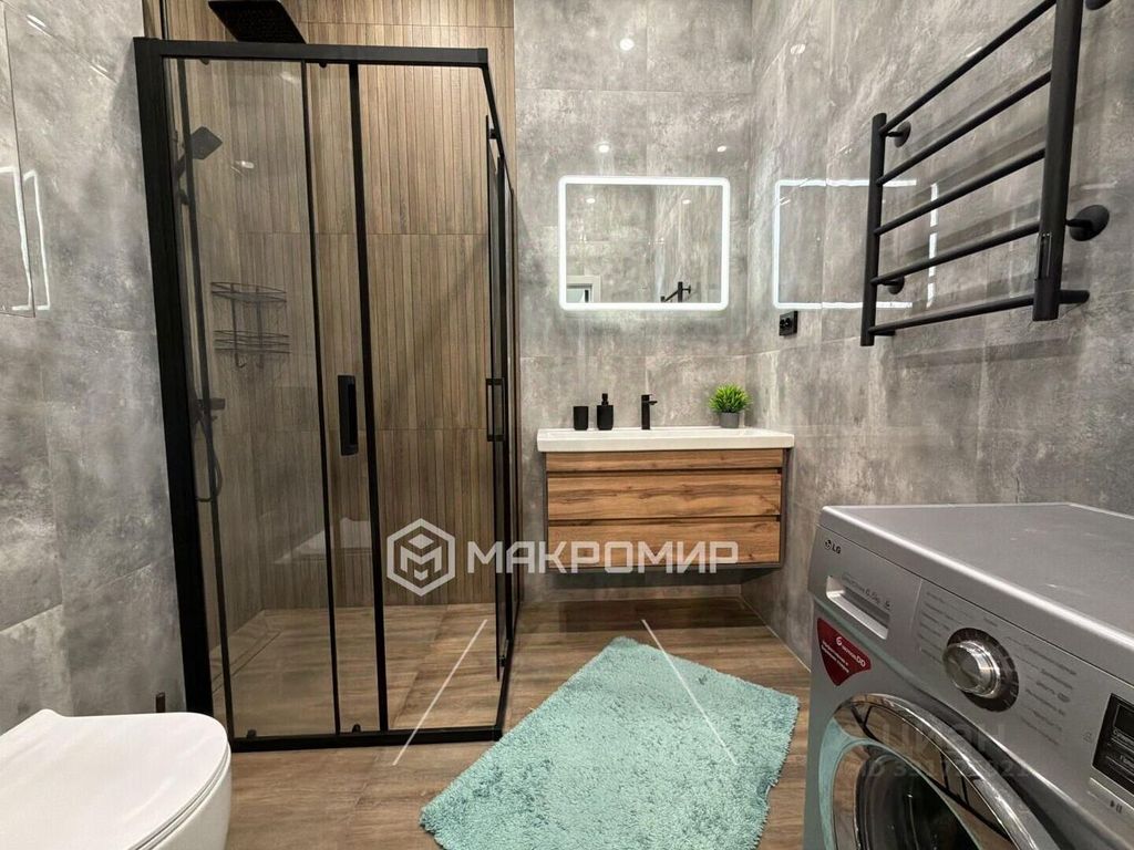 m. ZIL: Apartment, studio