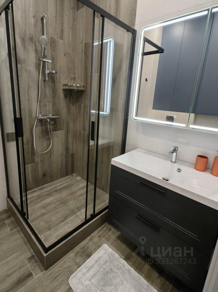m. Tulskaya: Apartment, studio