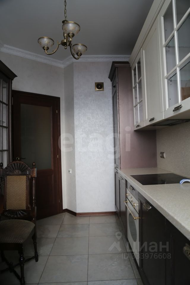 m. Narodnoe Opolchenie: Apartment, 2-rooms