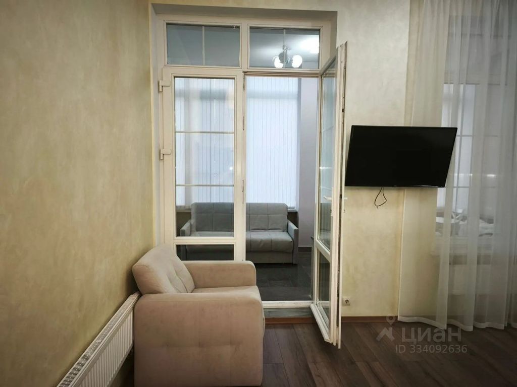 m. Fiztekh: Apartment, 2-rooms