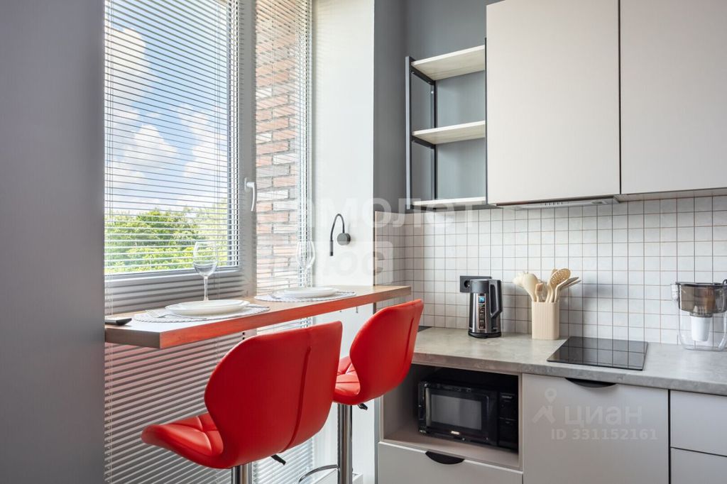 m. Kalitniki: Apartment, studio