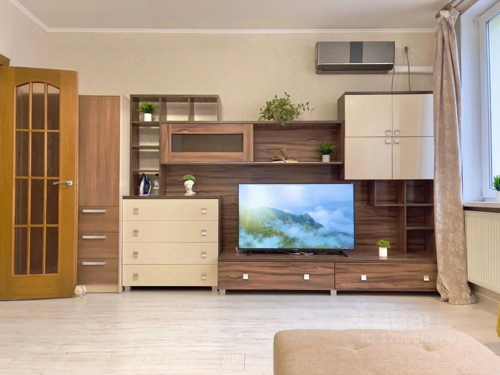 m. Michurinets: Apartment, 1-rooms