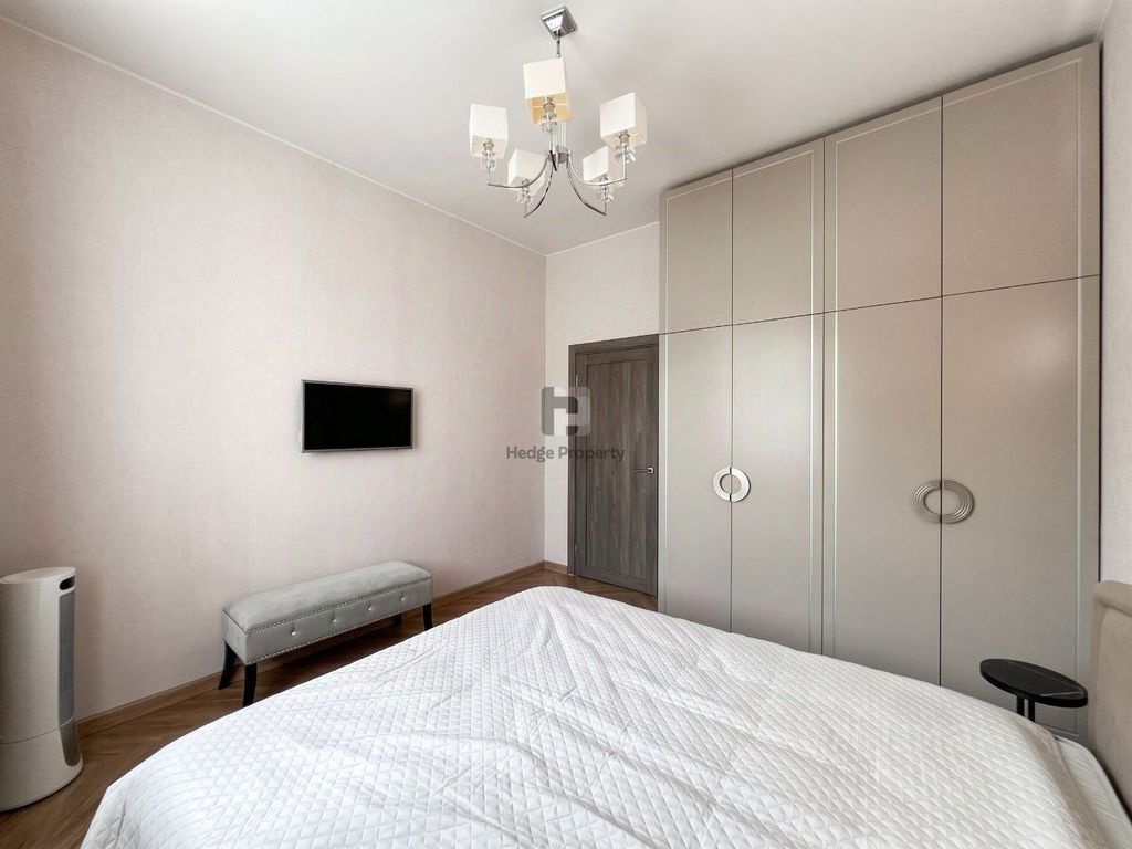 m. Mayakovskaya: Apartment, 2-rooms