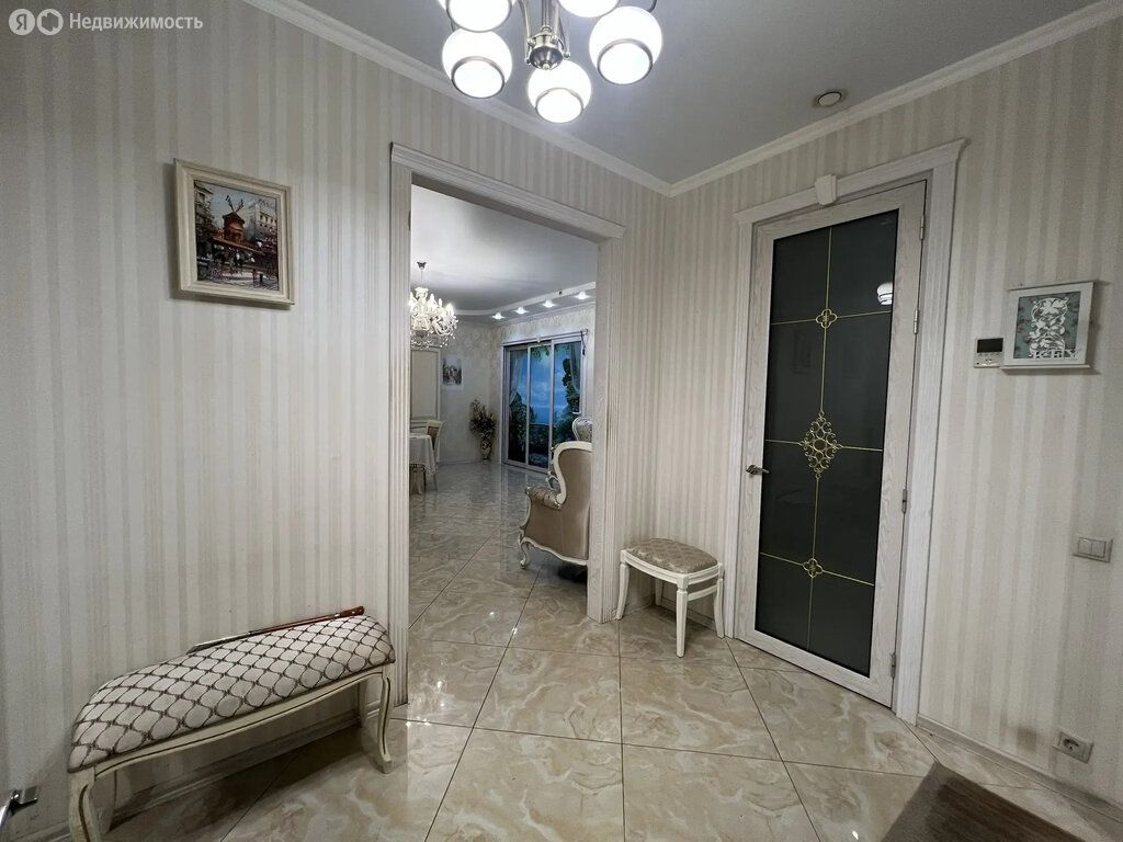 m. Novatorskaya: Apartment, 3-rooms