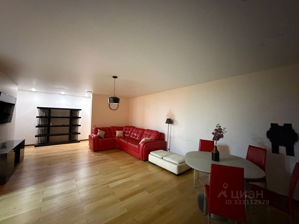 m. Penyagino: Apartment, 3-rooms